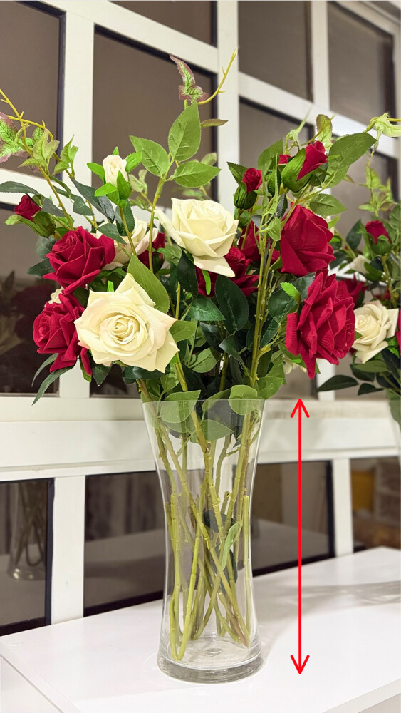 2 glass flower vases for sale - 3