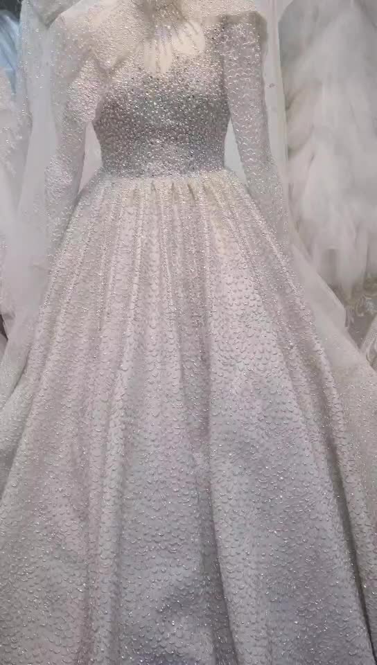 Wedding gown for rent - 1