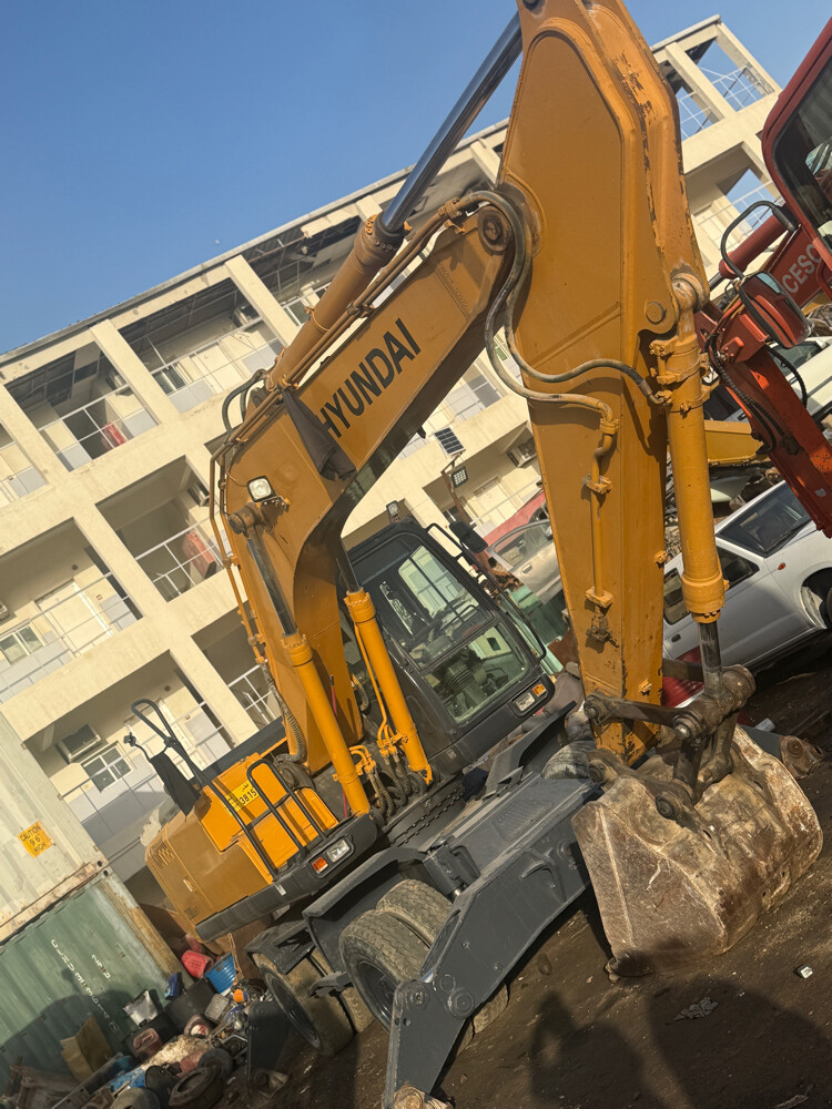 Z and B Trading & Contracting - 8