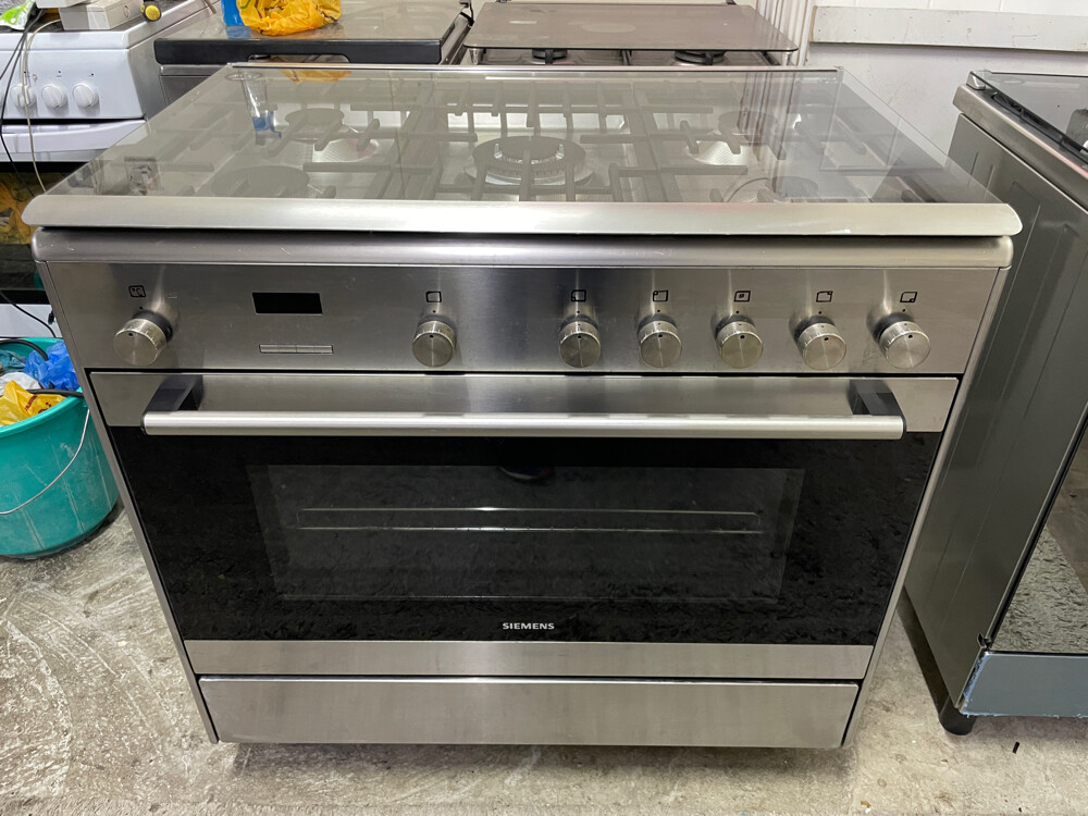 SIEMENS cooking range Italy - 10