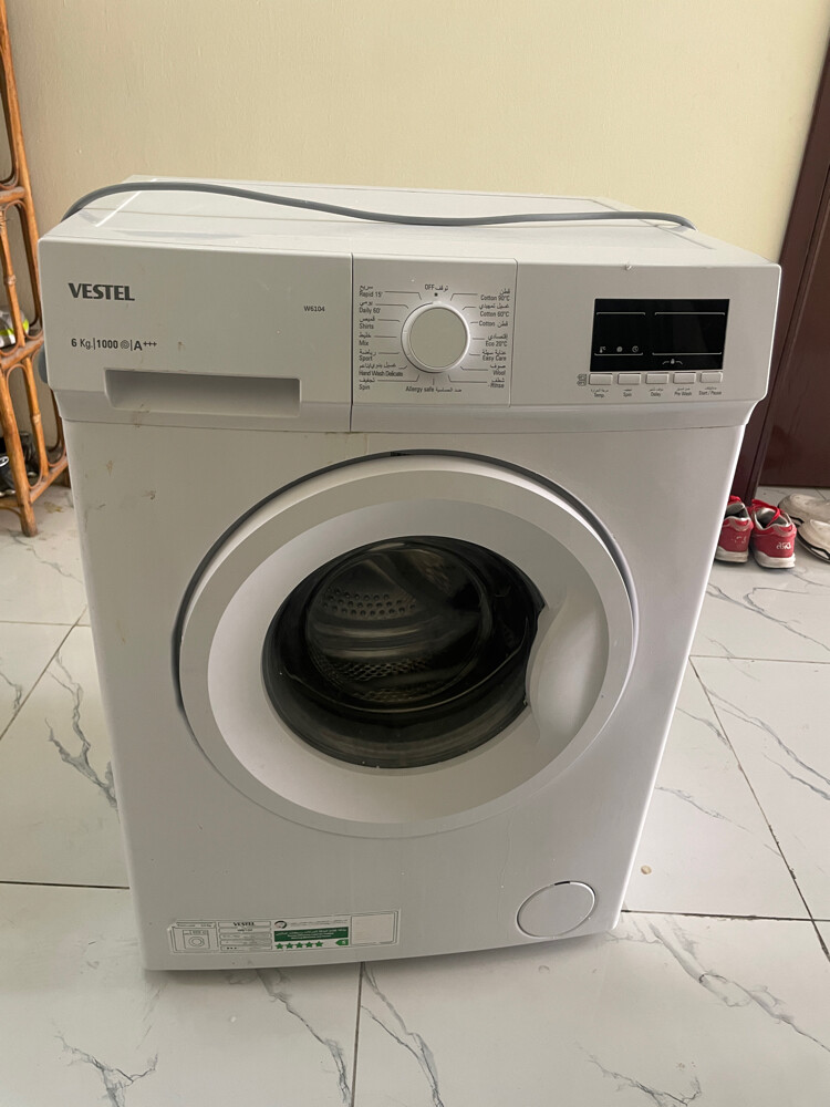 selling electric items  - 3