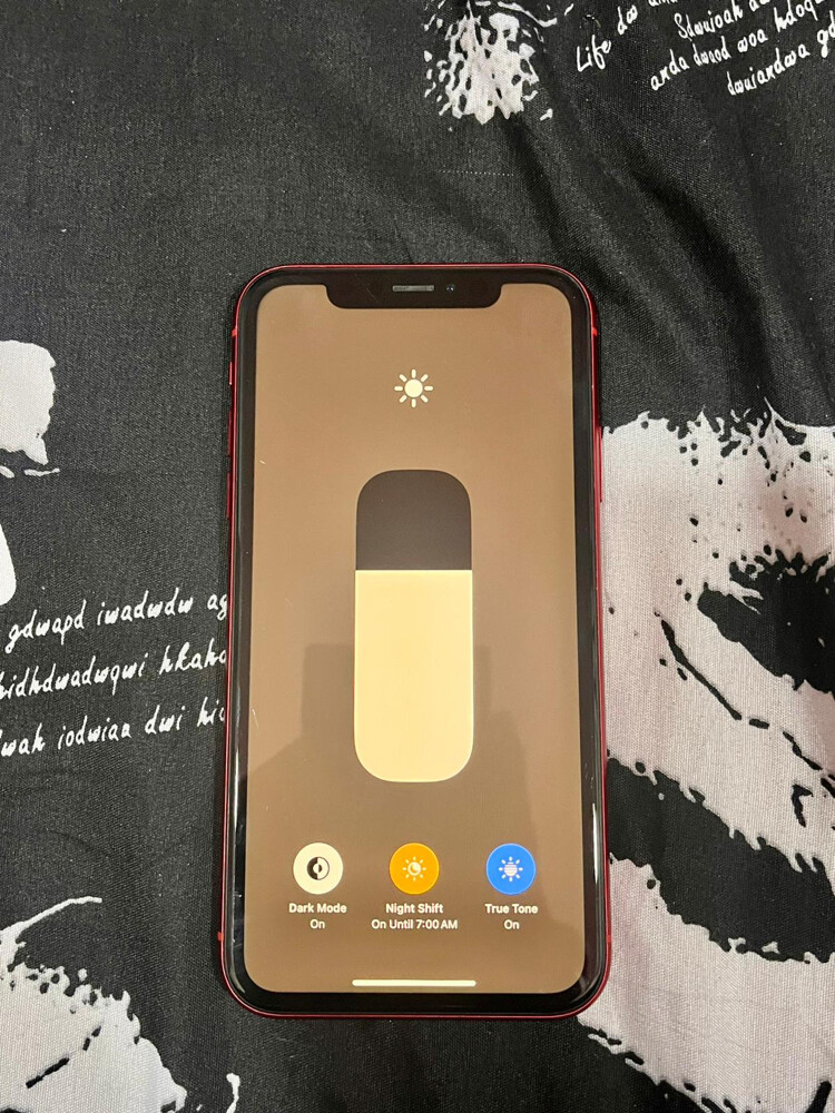 iphone xr  - 5