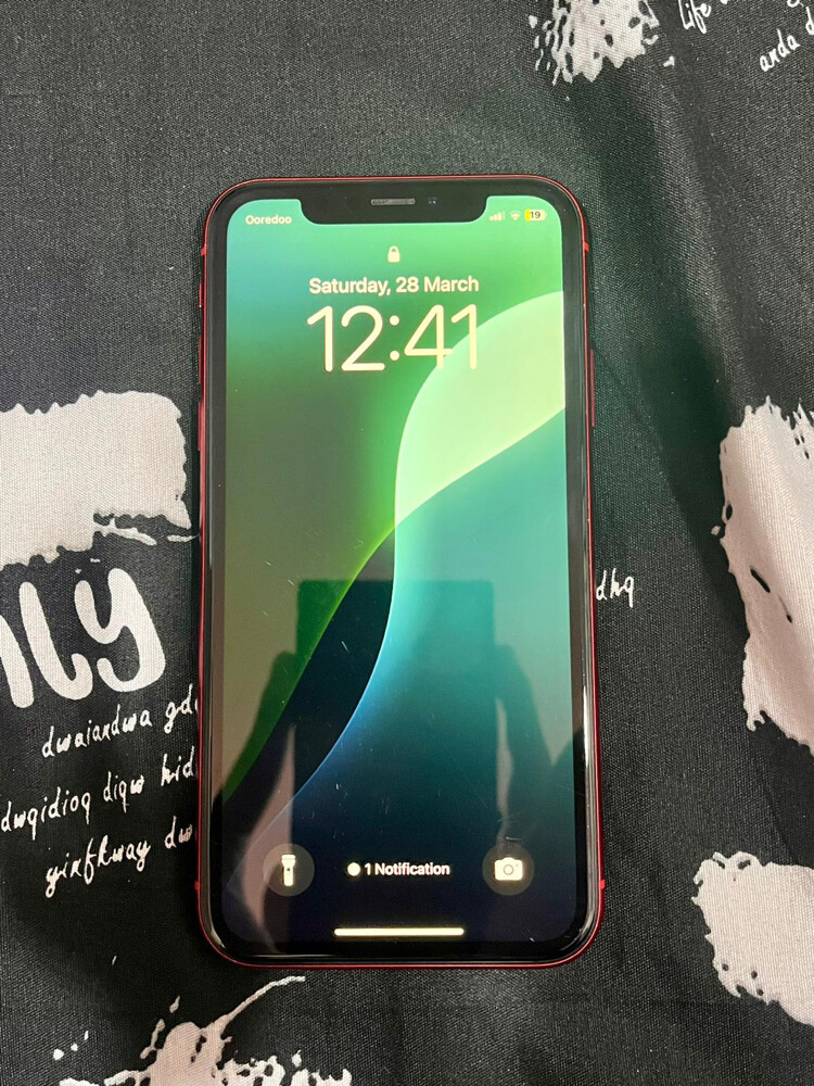 iphone xr  - 1