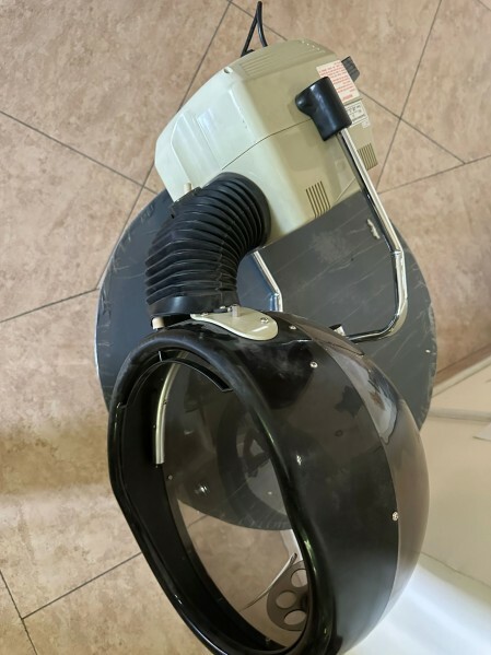 Hair Steamer with Wall Mounted St - 3