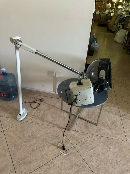 Hair Steamer with Wall Mounted St - 12