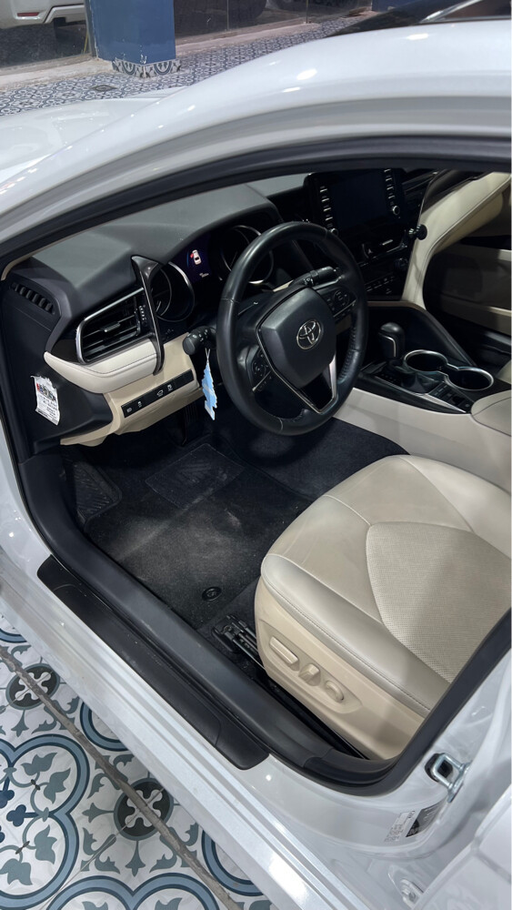 Camry Limited / 2022 — photo 2 for sale in Qatar