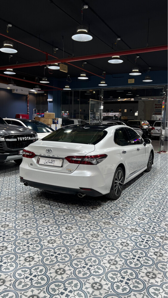 Camry Limited / 2022 — photo 5 for sale in Qatar
