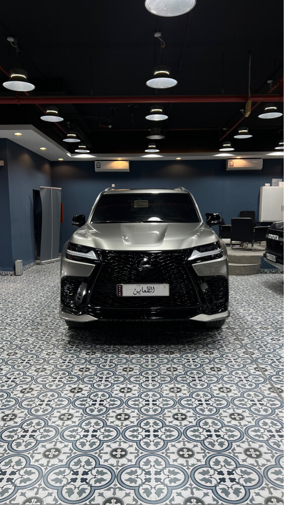 Lexus F Sport - 2024 — photo 7 for sale in Qatar