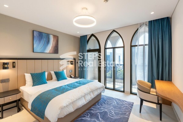 Luxury Apartment with Balcony - 7