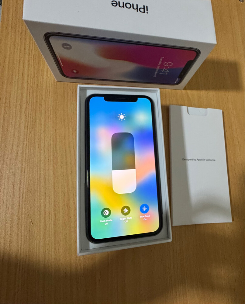 I phone x 256 gb , original - 4
