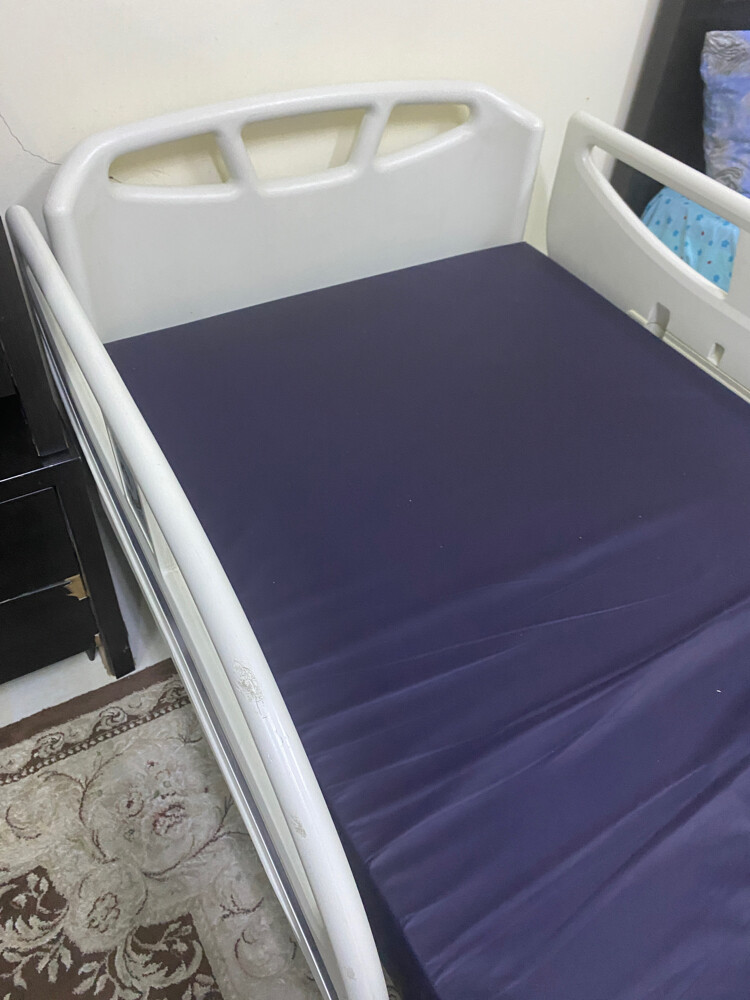 Medical bed for sale - 3