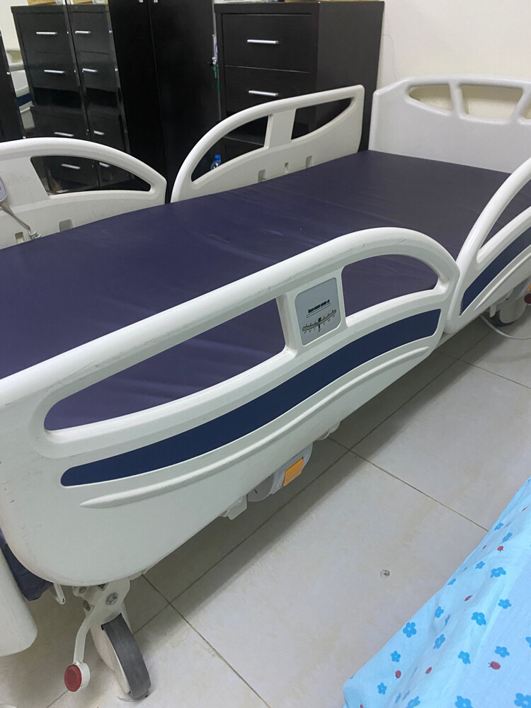 Medical bed for sale - 4