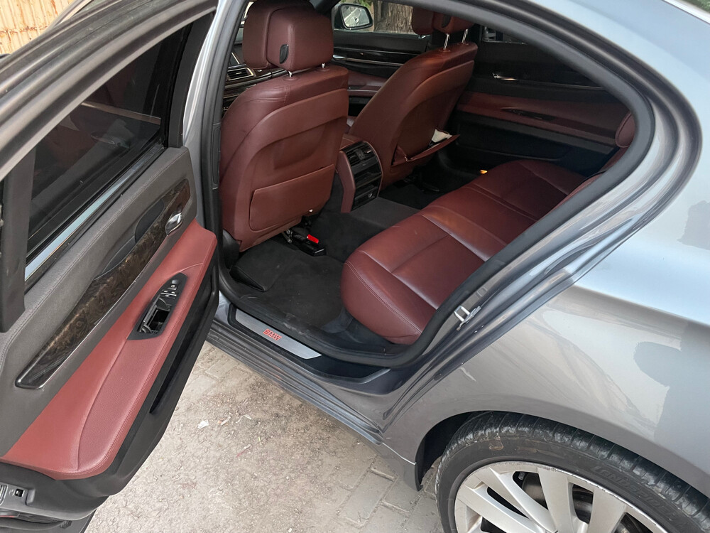 BMW 740LI 2014 Model - 5