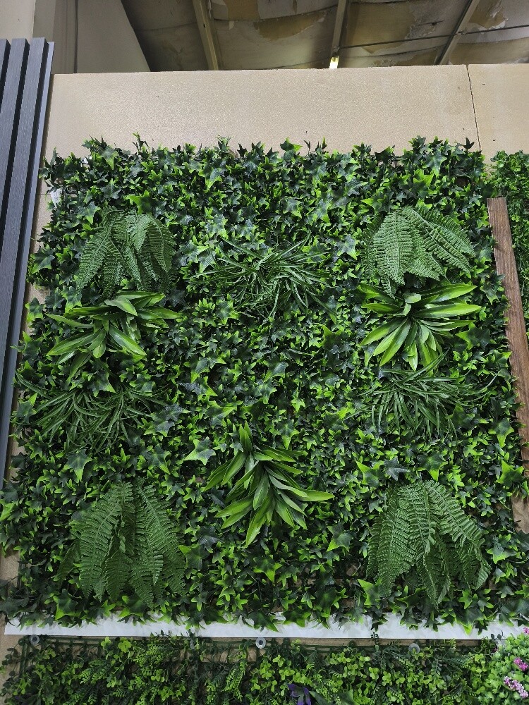 outdoor wall Degain with gass. - 21