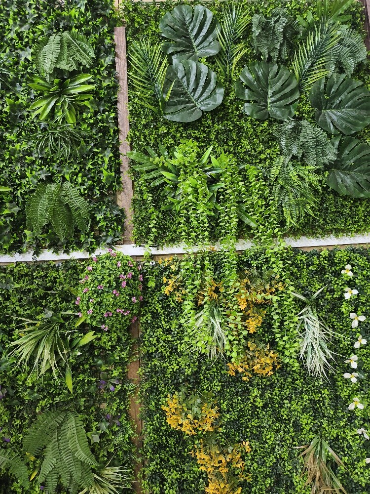 outdoor wall Degain with gass. - 16