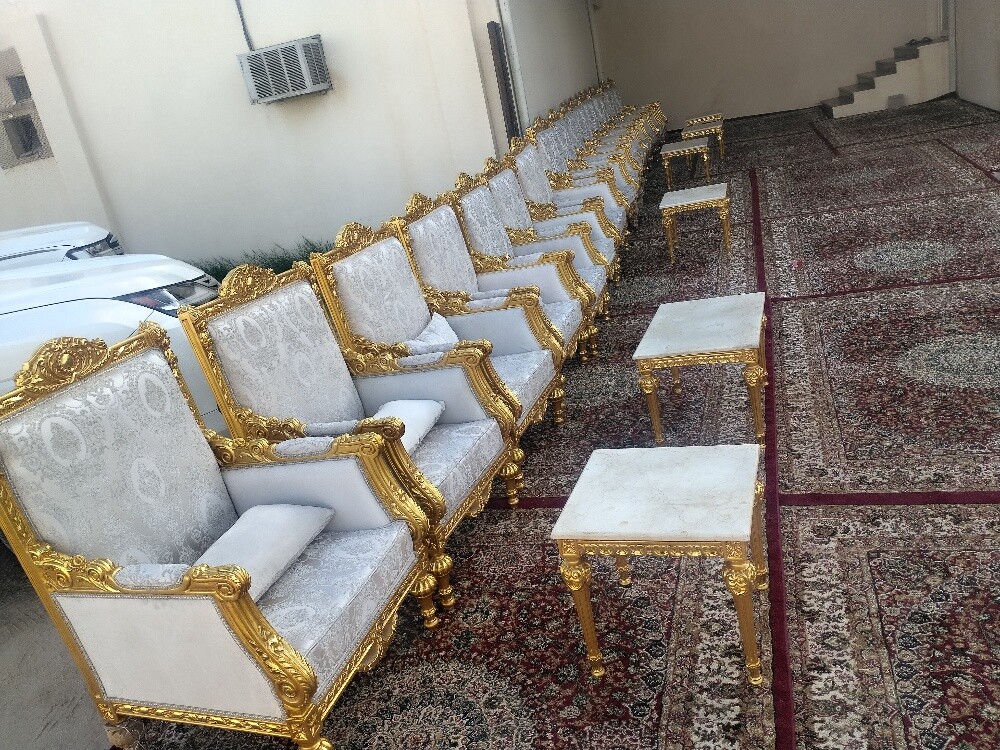 طاولات و كنيب - 10