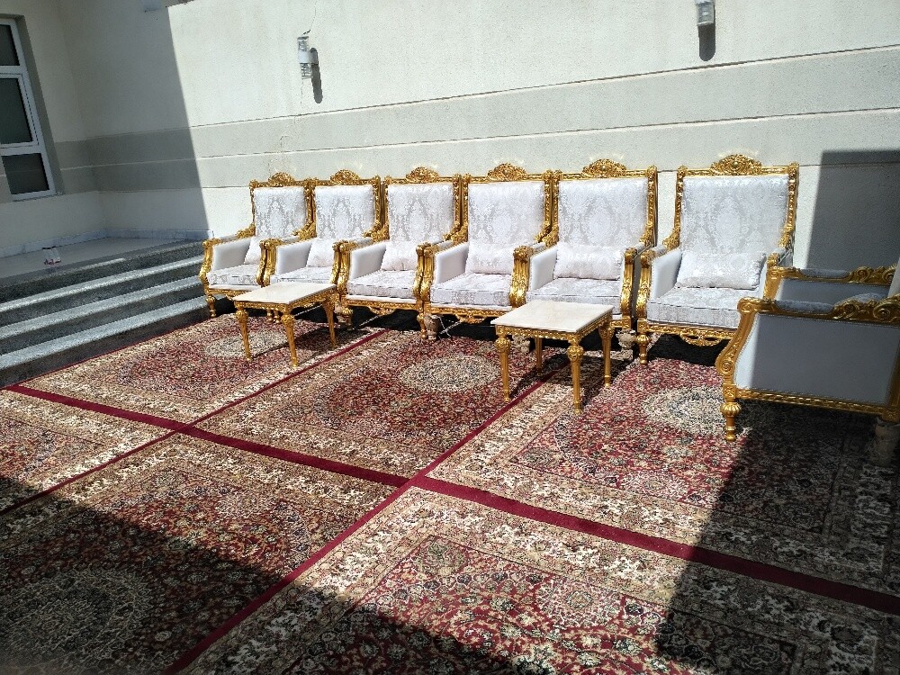 طاولات و كنيب - 9