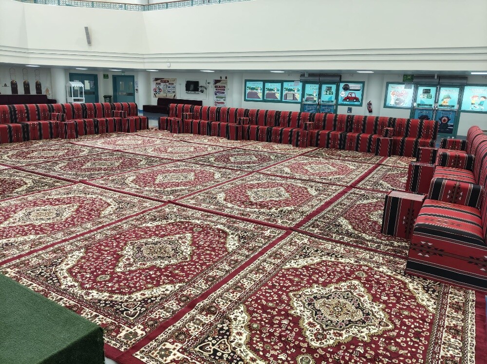طاولات طعام بالمفرش - 6