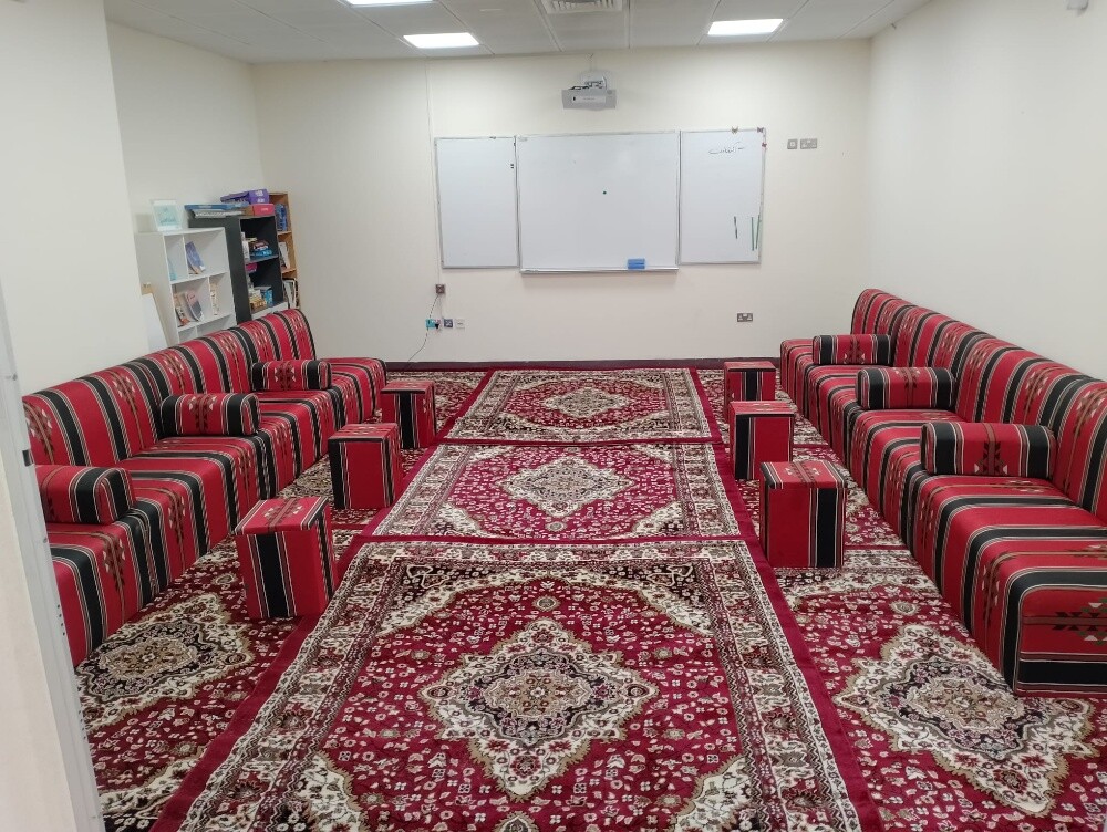 طاولات طعام بالمفرش - 4