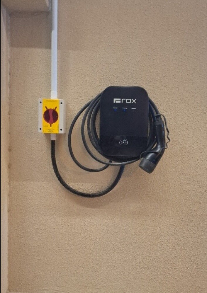 tesla charger Installation all - 18