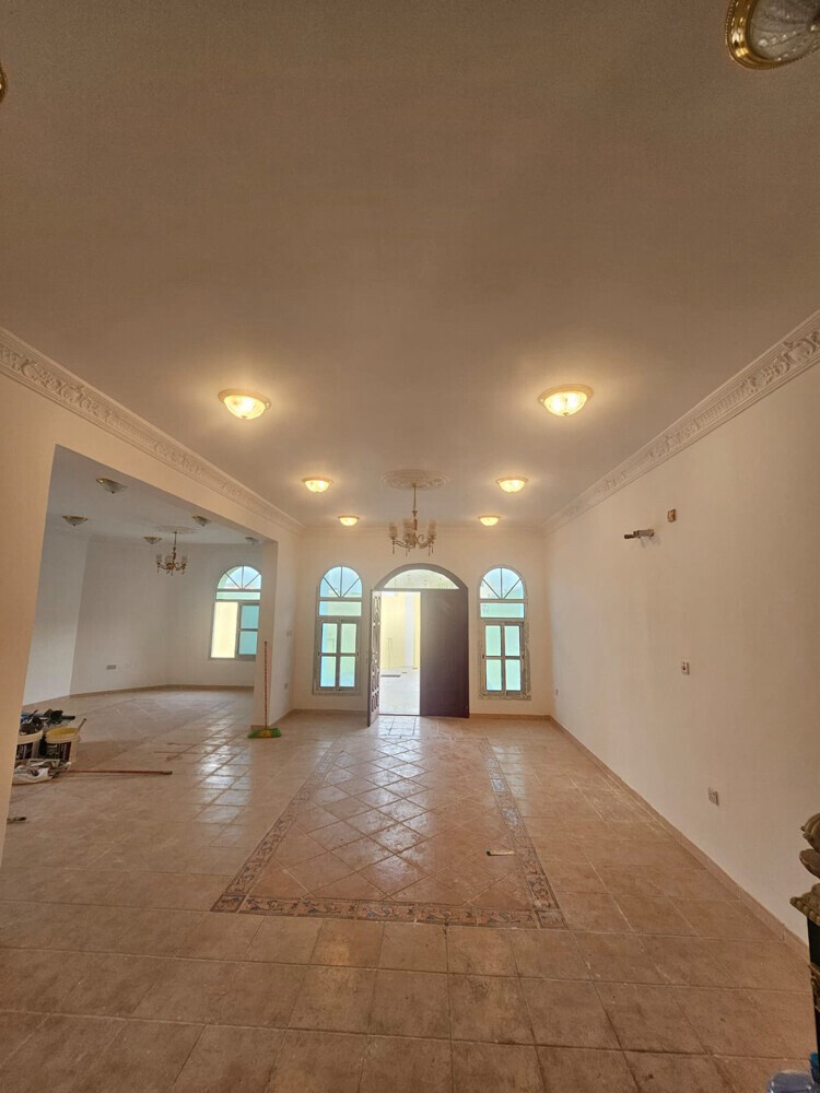 excellent 4BR villa in rewais - 4