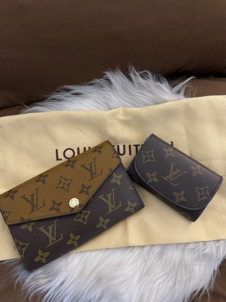LV Wallet & Cardholder - 1