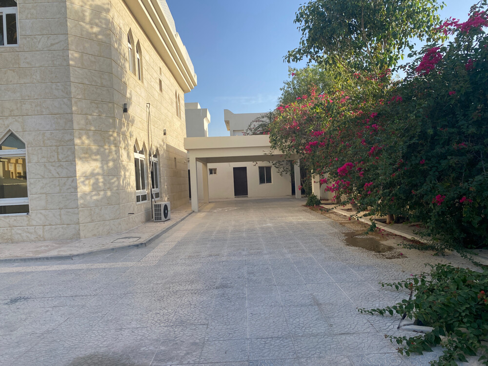 فيلا في الدفنة - 3