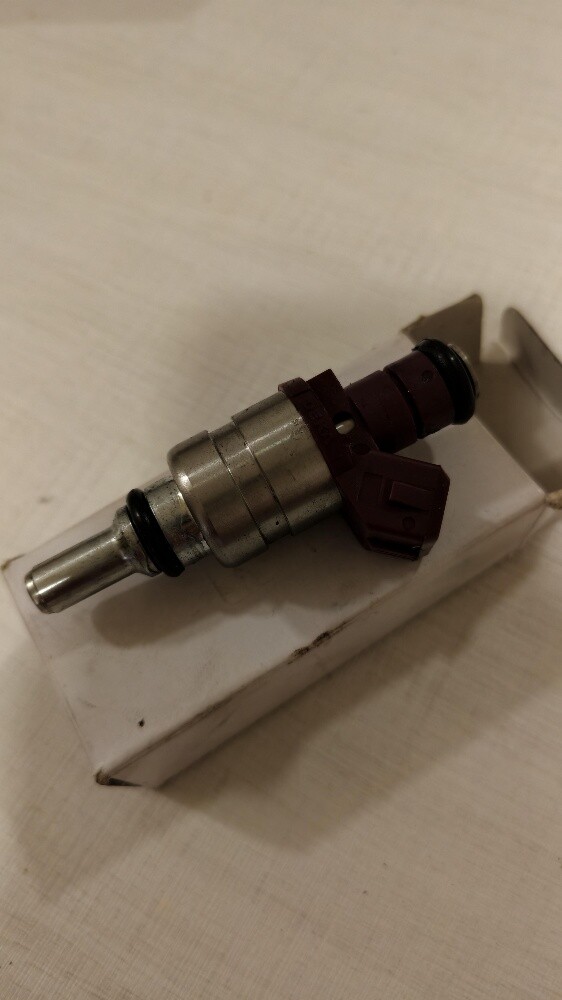 fuel injector 4 PCs for w203 - 2