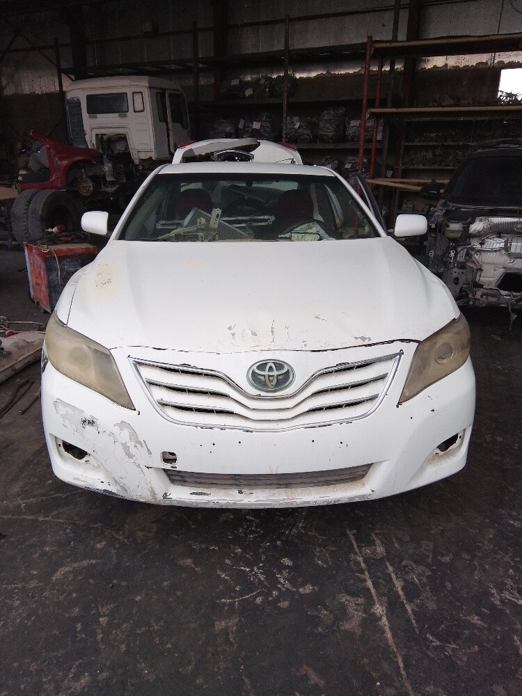 Toyota Camry 2011 - 1