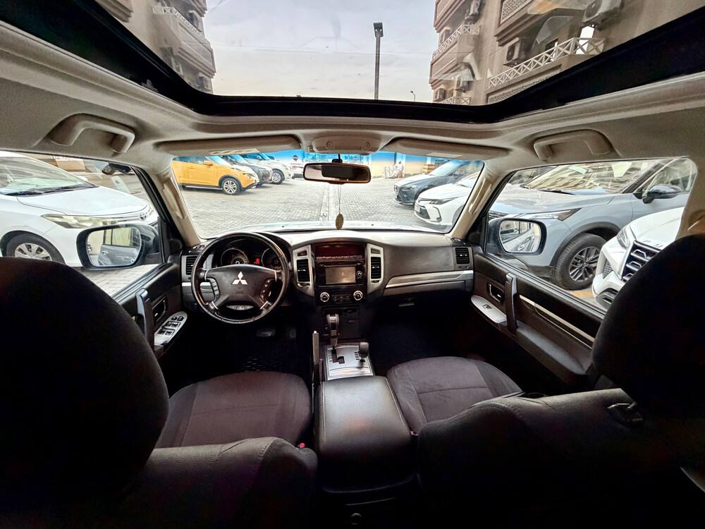 Pajero 2016 like new condition — photo 3 for sale in Qatar