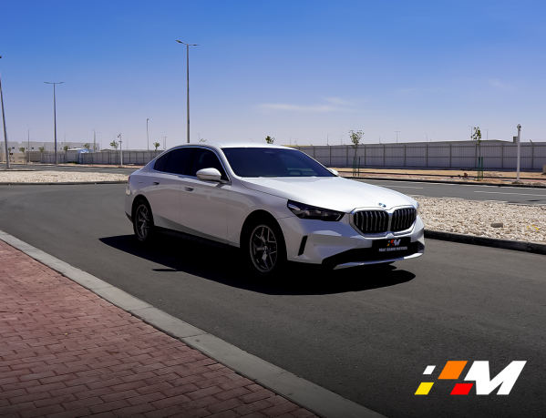 BMW 520i - 2024 — photo 4 for sale in Qatar