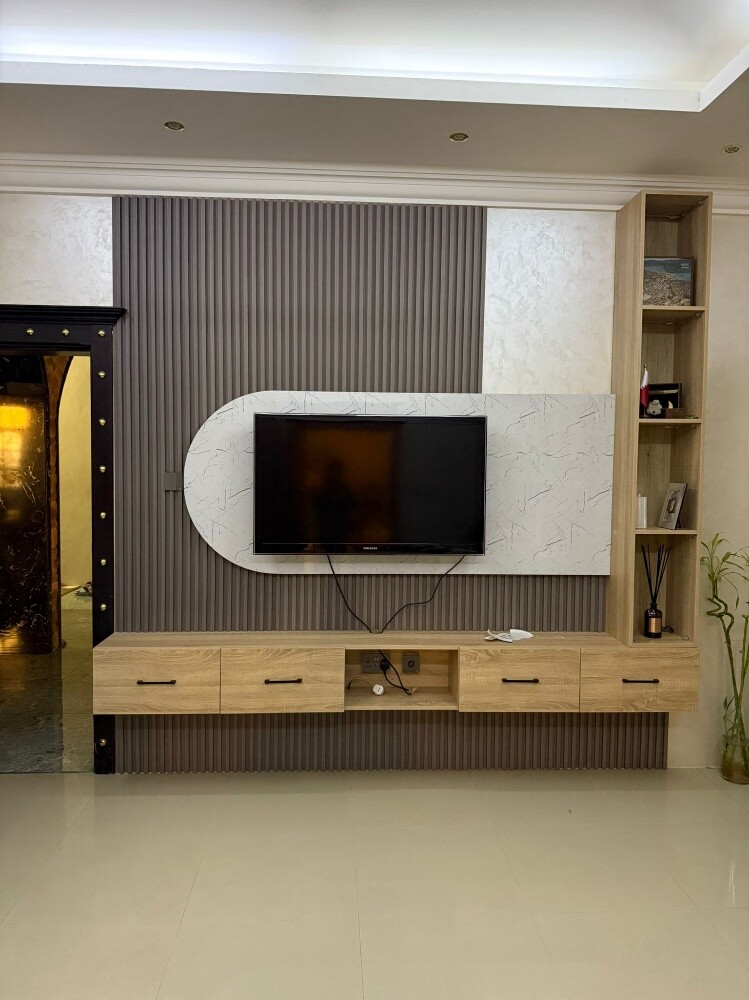 Carpenter - 10