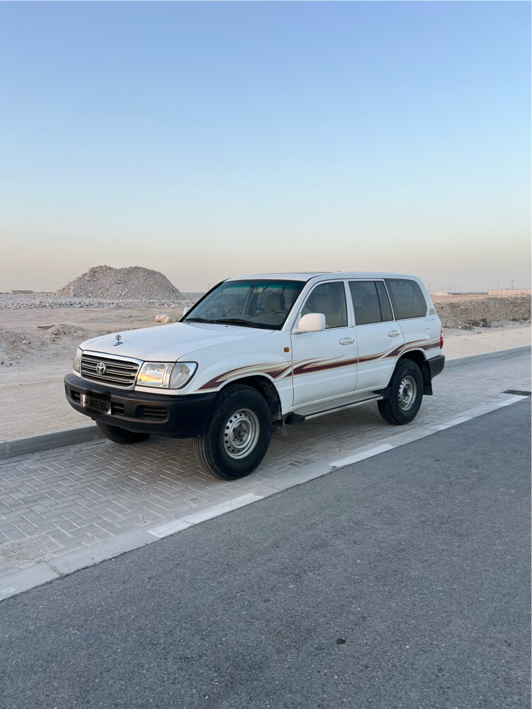 For Sale Toyota GX Manual 2004 — photo 1 for sale in Qatar
