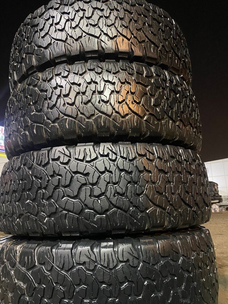285/70/17" Bfgoodrich brand USA - 1