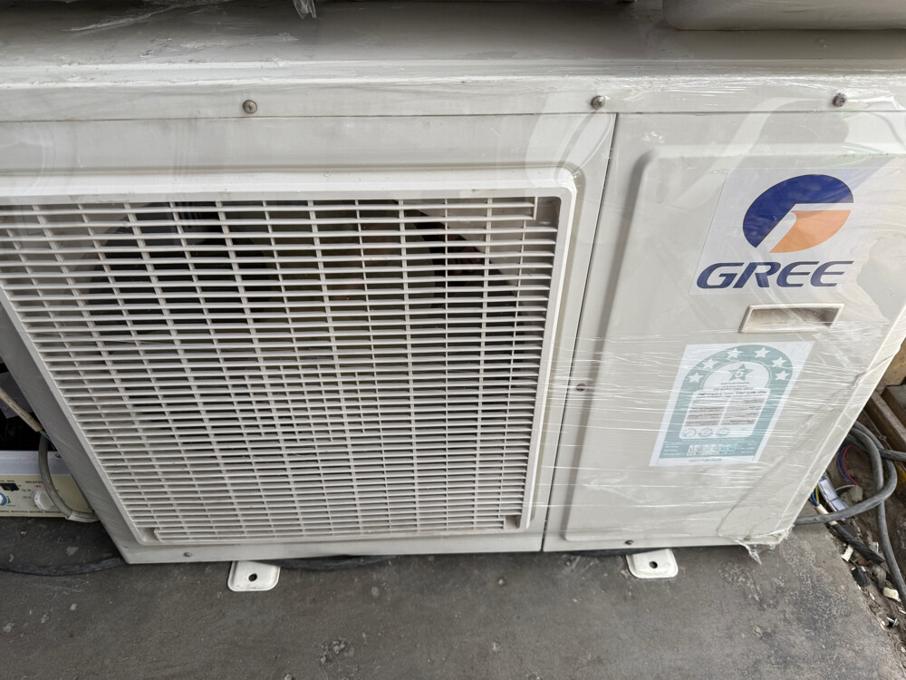 Gree ac for sale good condition - 3
