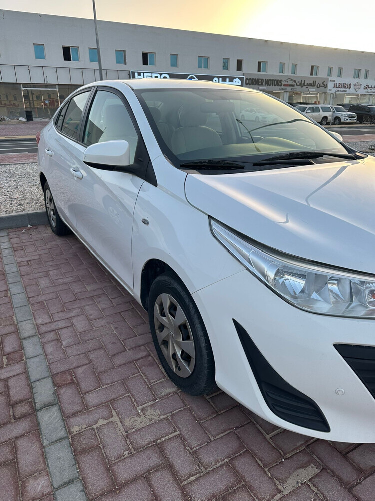 Toyota Yaris 2020 for sale — photo 4 for sale in Qatar
