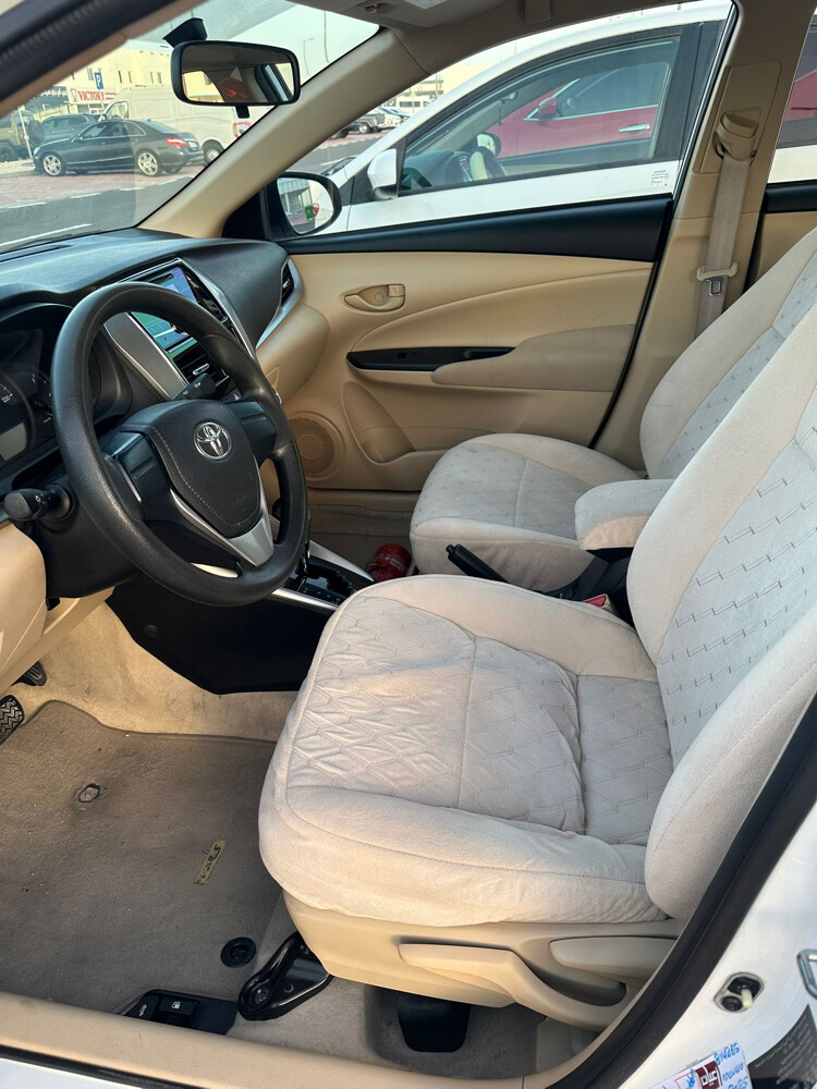 Toyota Yaris 2020 for sale — photo 2 for sale in Qatar