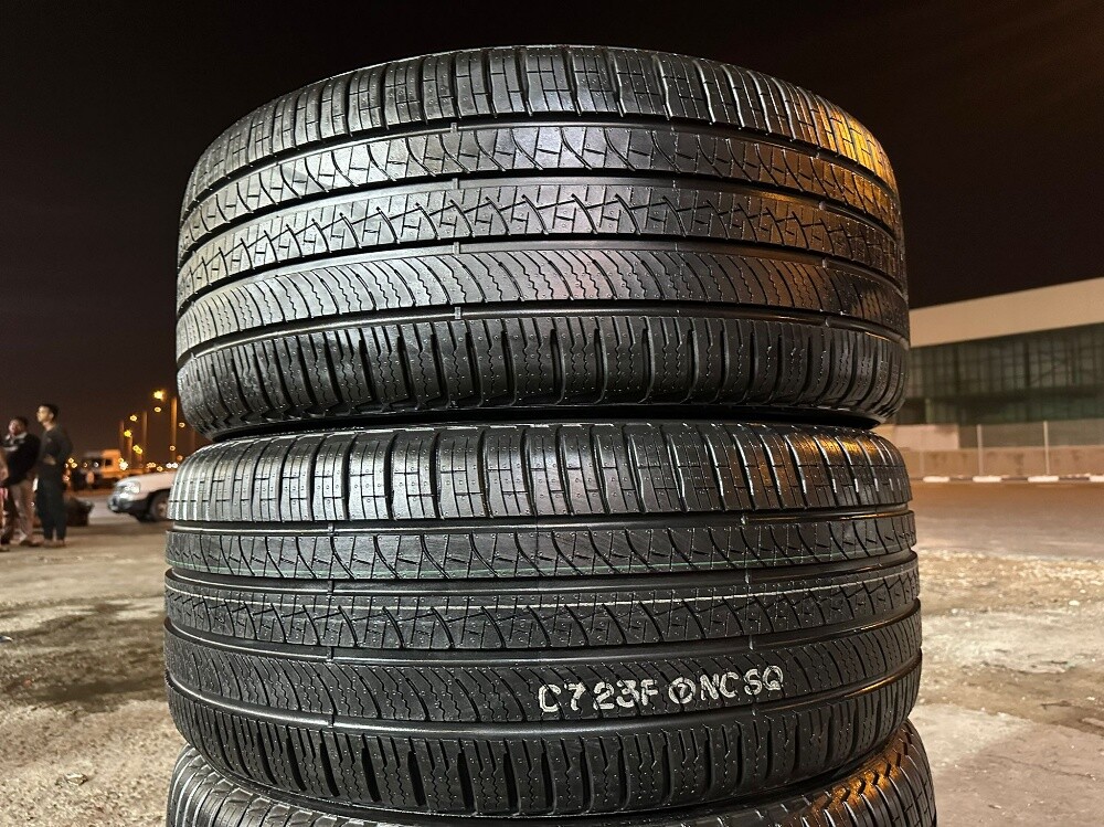 285/40/23 Pirelli, 2024 MF, 0 K.M - 7