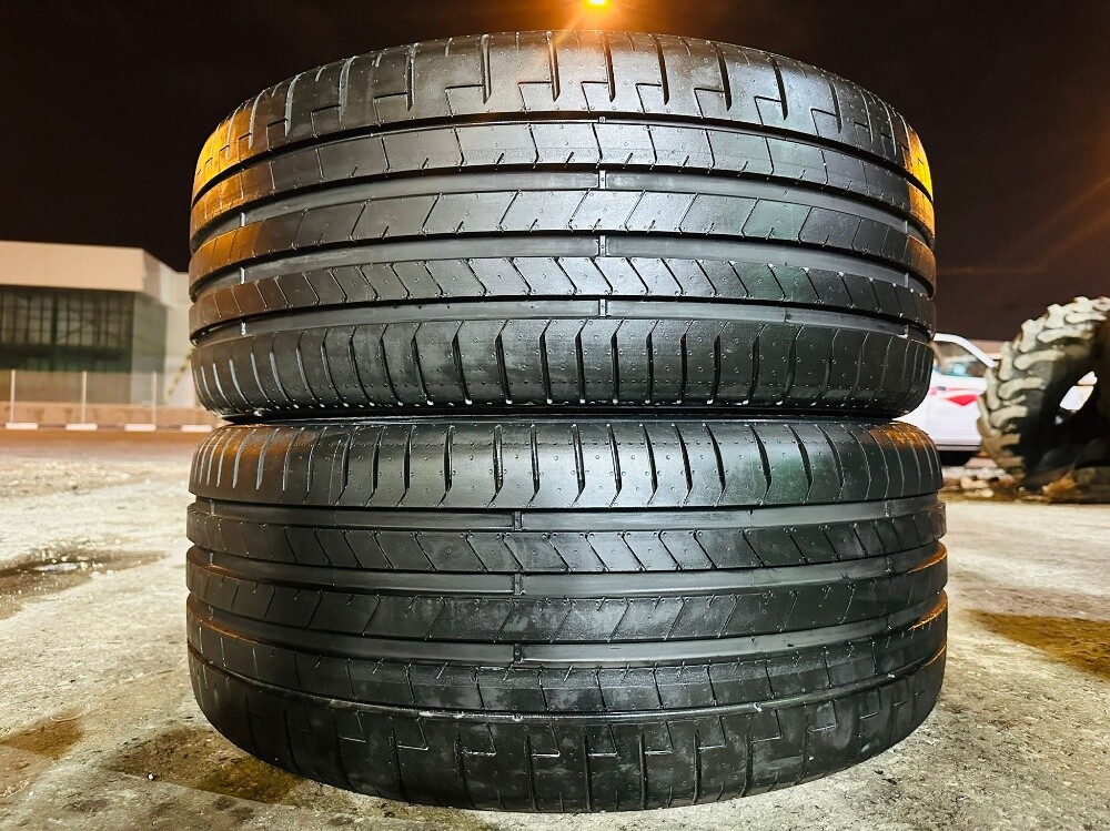 265/40/22 Front, 295/35/22 Back - 7