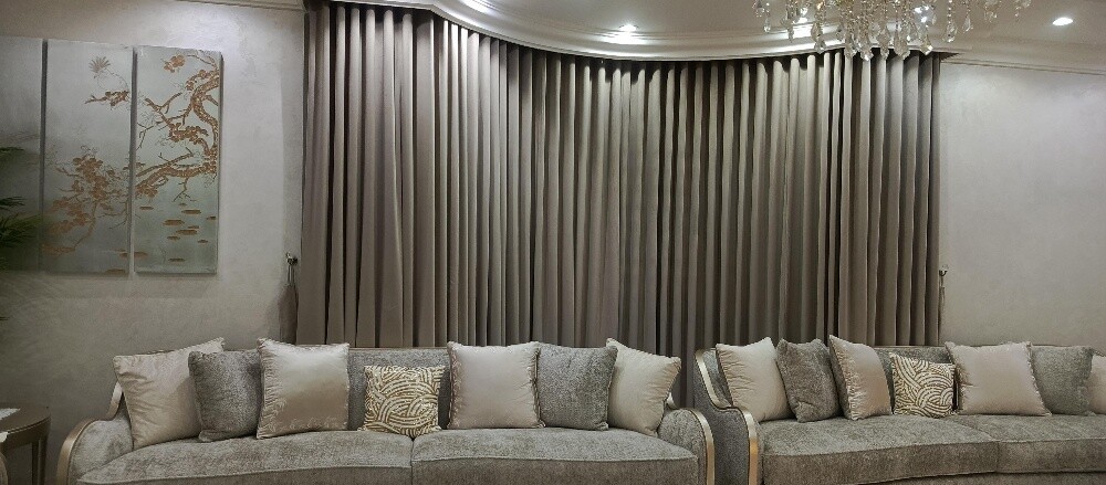 Handmade Luxury Sofa And Curtain - 2