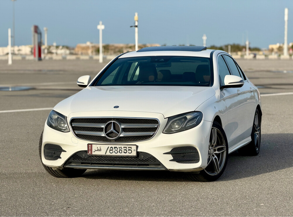 Mercedes E200 AMG 2017 — photo 1 for sale in Qatar
