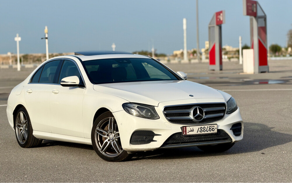 Mercedes E200 AMG 2017 — photo 2 for sale in Qatar