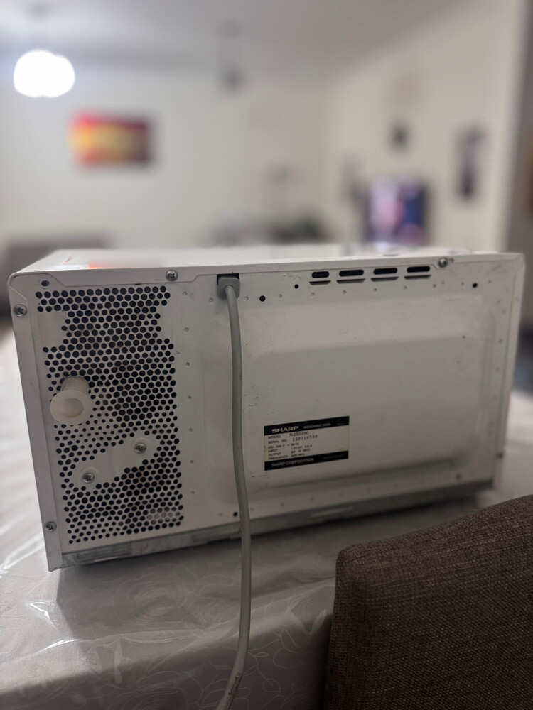 sharp microwave  - 2