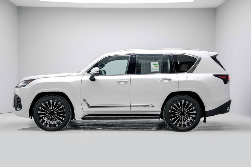 Lexus LX600 original Rims Size 22 - 4