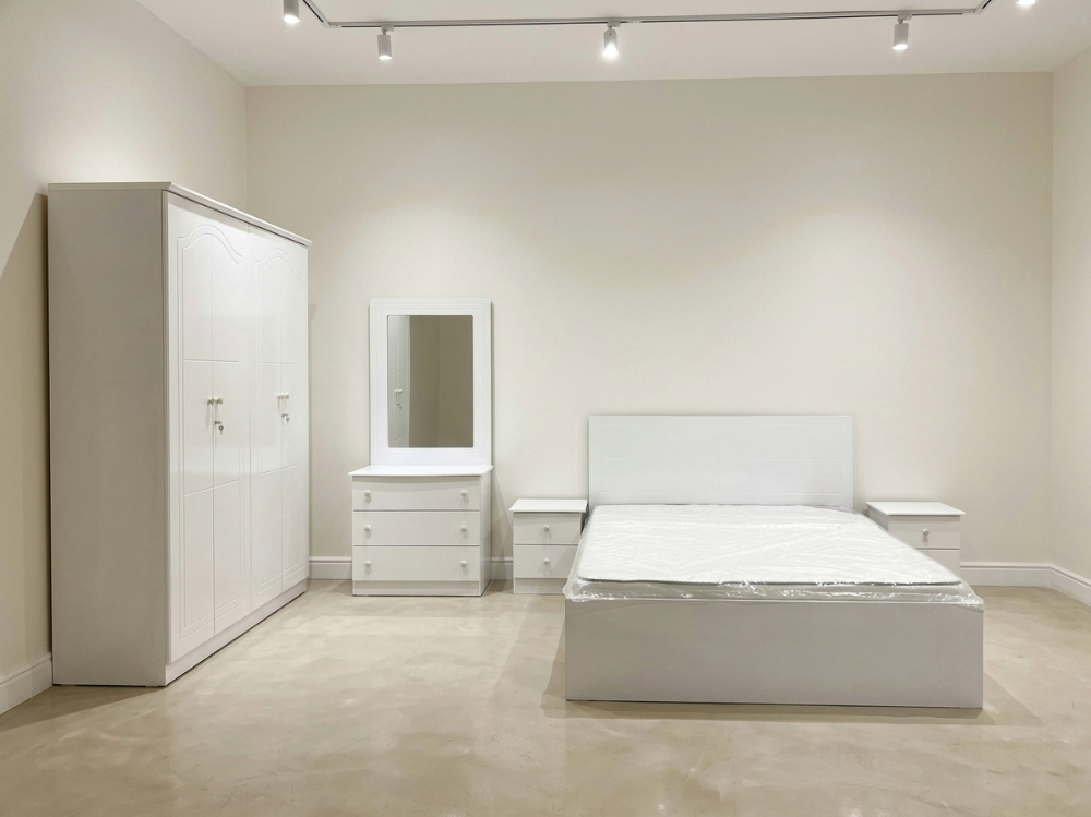 New queen size bedroom furniture - 2