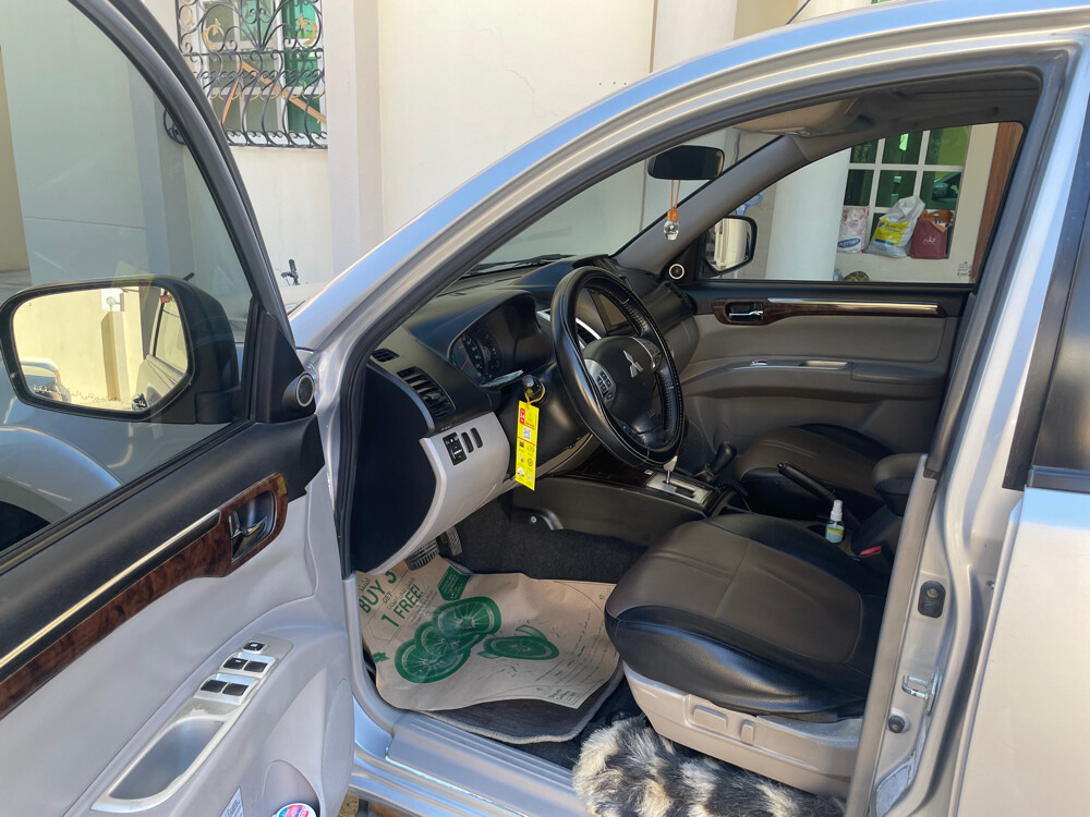 Mitsubishi urgent sale - 5