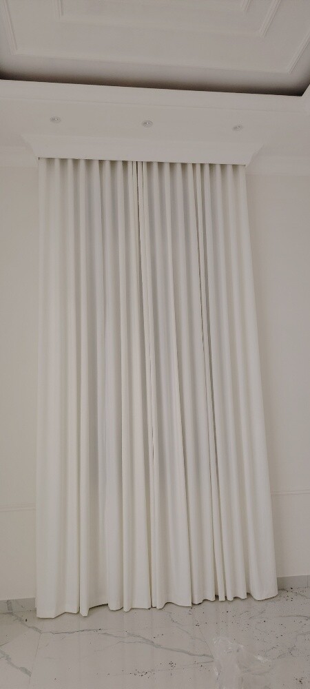 I make curtains, I work with curt - 7