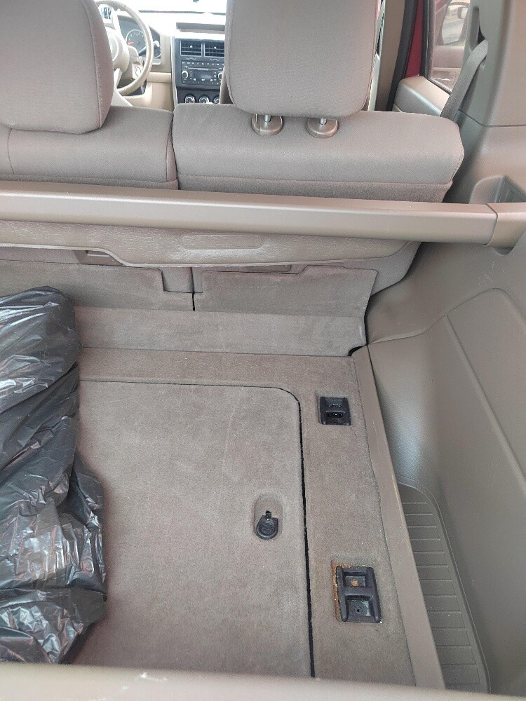jeep cherokee liberty 2012 - 9