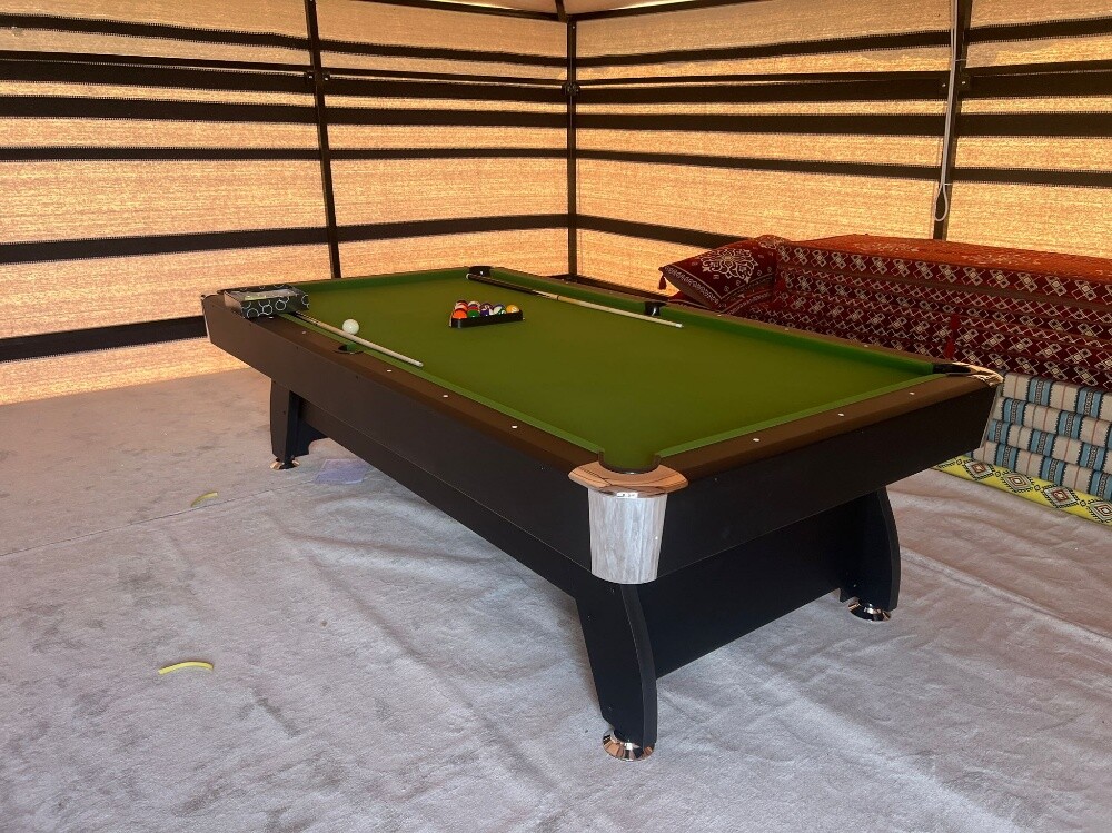Billiard table 7 feet - 4