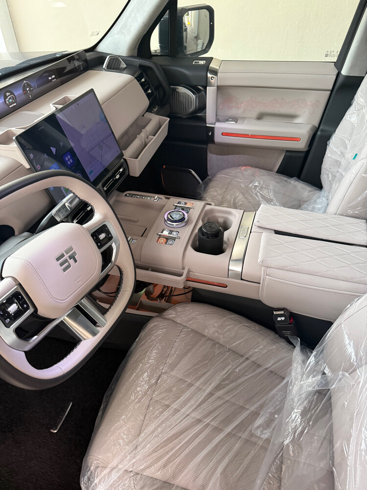 g 700 like new flagship — photo 5 for sale in Qatar